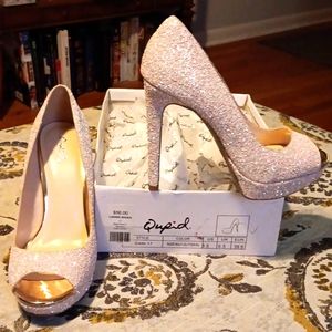 Ladies Heels-Qupid-8.5-Peek Toe Pumps